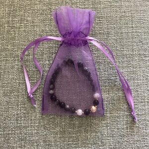 Small bracelet- stretchable